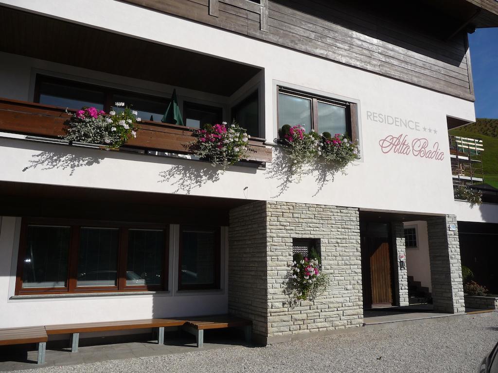 Apartments Residence Alta Badia Colfosco Bagian luar foto